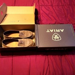 Ariat Cruisers size 10 Brown Bomber